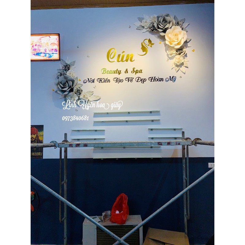 Sét hoa giấy trang trí tiệm nail mi spa chữ giá riêng