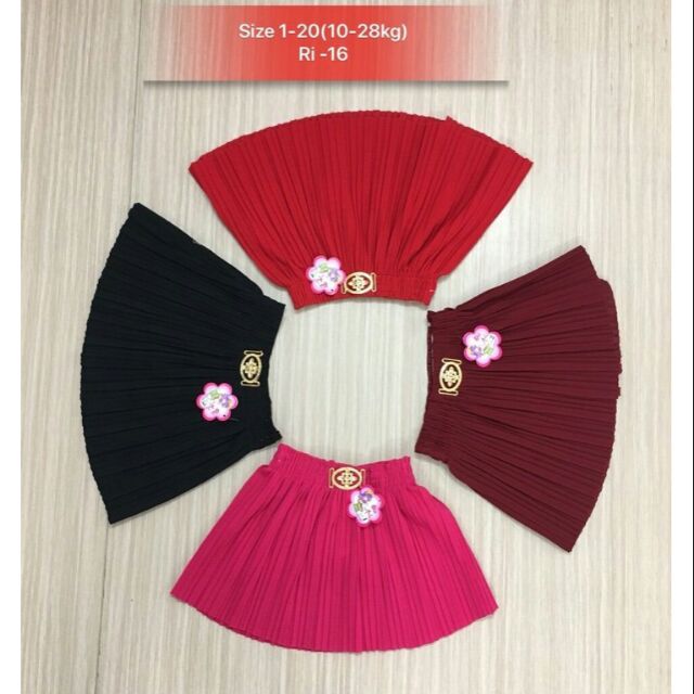 Chân váy xếp ly cho bé gái