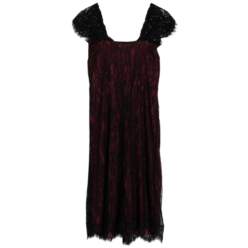 Đầm Ren Xếp Ly Sát Nách Cổ Chữ V Sâu Plus Size Phong Cách Gothic