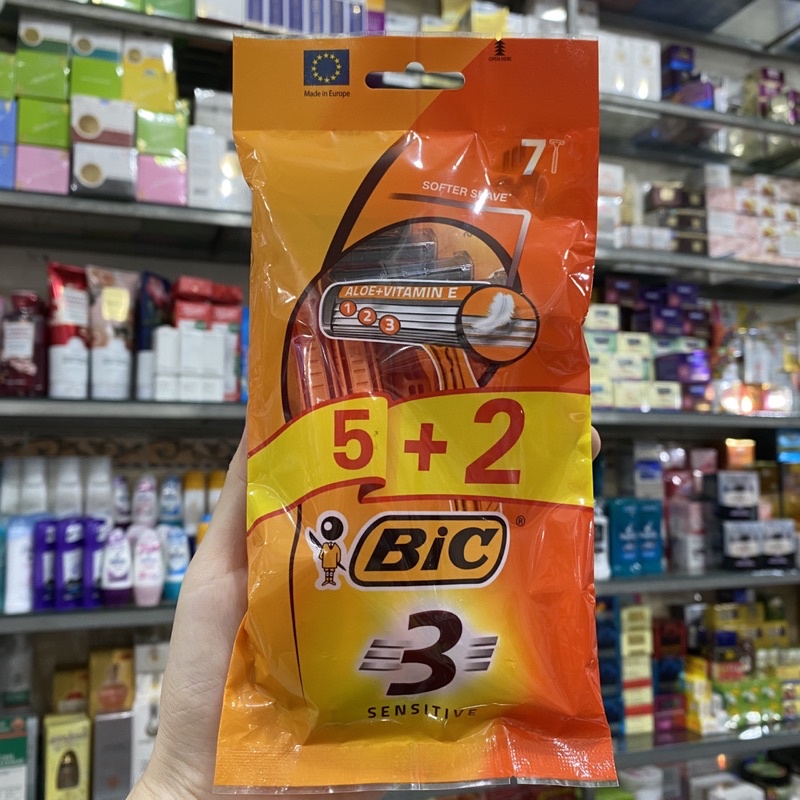 Dao cạo râu BIC 3 lưỡi kép siêu bén 7 cây 1 bịch