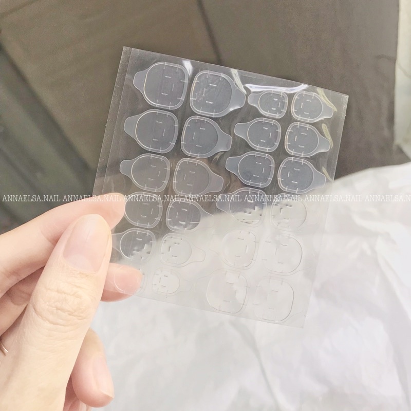 Miếng dán móng - keo dán nail box tạm thời