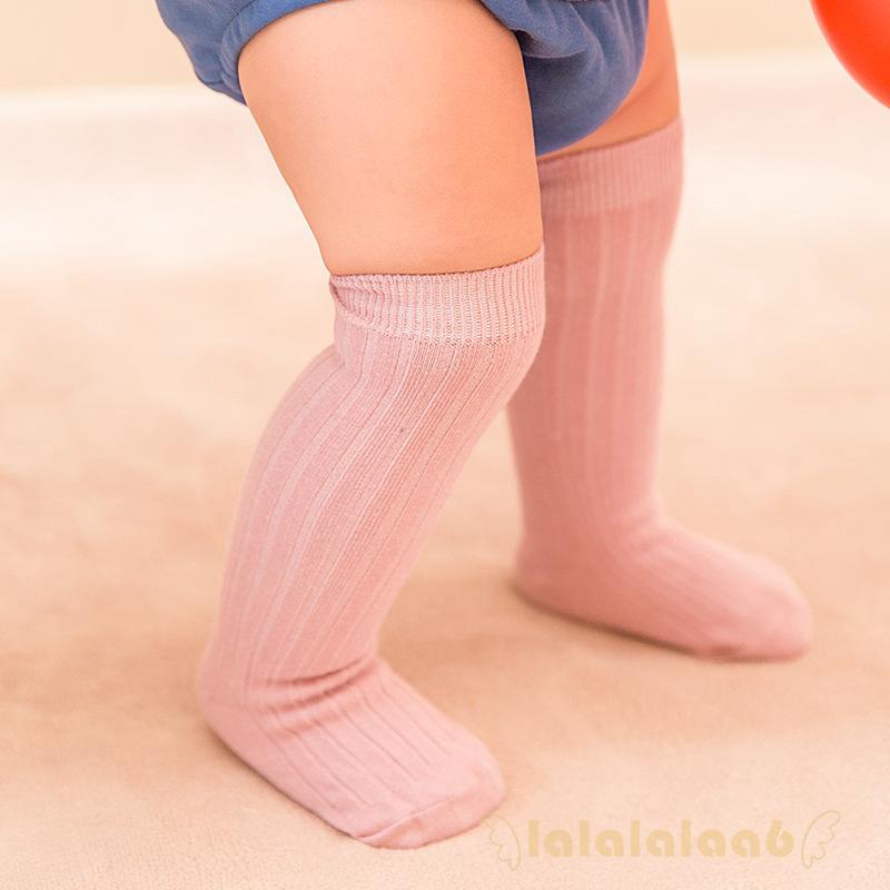 Đôi tất cổ cao vải cotton pha màu trơn thời trang cho bé từ 0 -3 tuổi