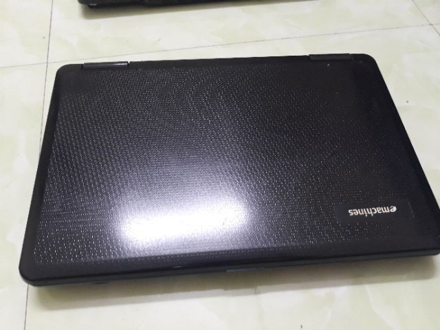 Laptop acer D725 xuất Mỹ, giá rẻ