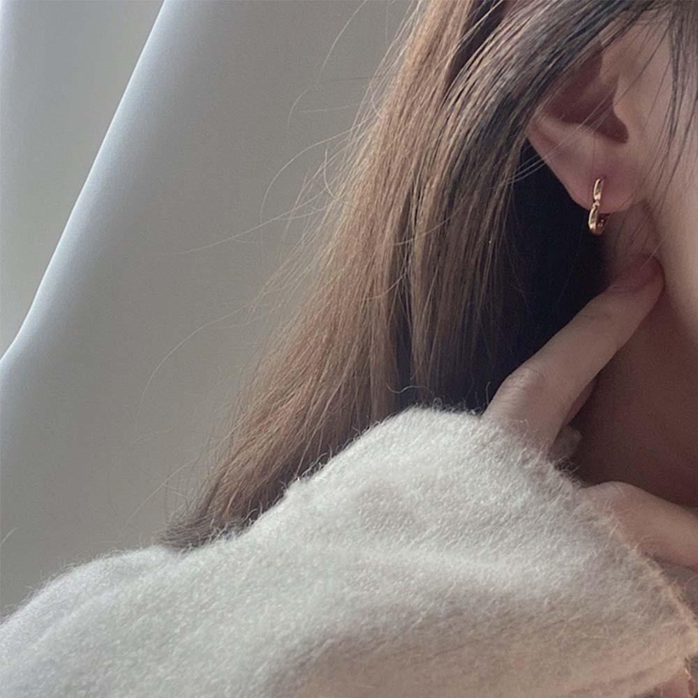 Khuyên Tai Nữ Hình Trái Tim Thời Trang Hàn Quốc