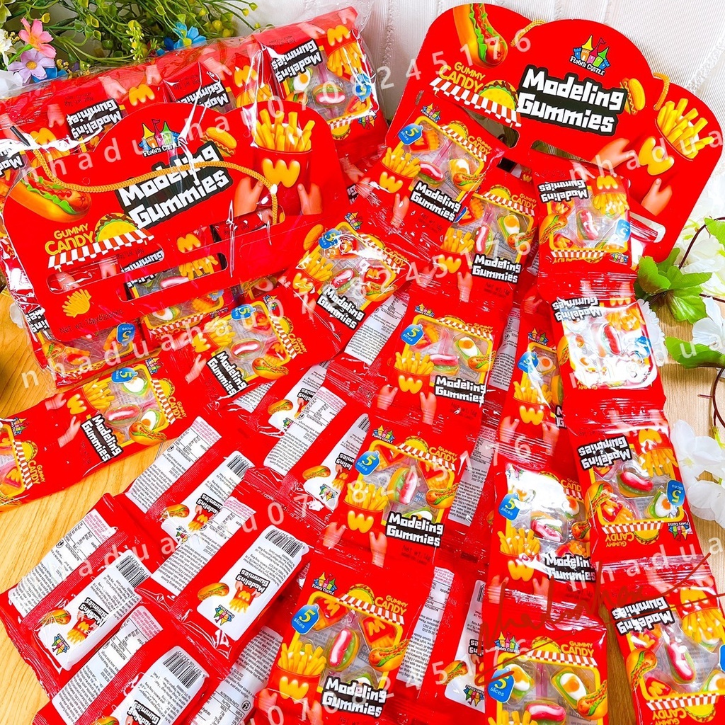 Sỉ 1 lốc gồm 40 gói kẹo dẻo vỉ xanh đỏ hình burger/ khoai tây/ trứng chiên/ bảng chữ cái Funny Castle Hongkong vỉ 15gam
