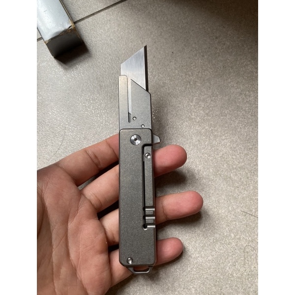 Dao EDC Titanium gấp gọn