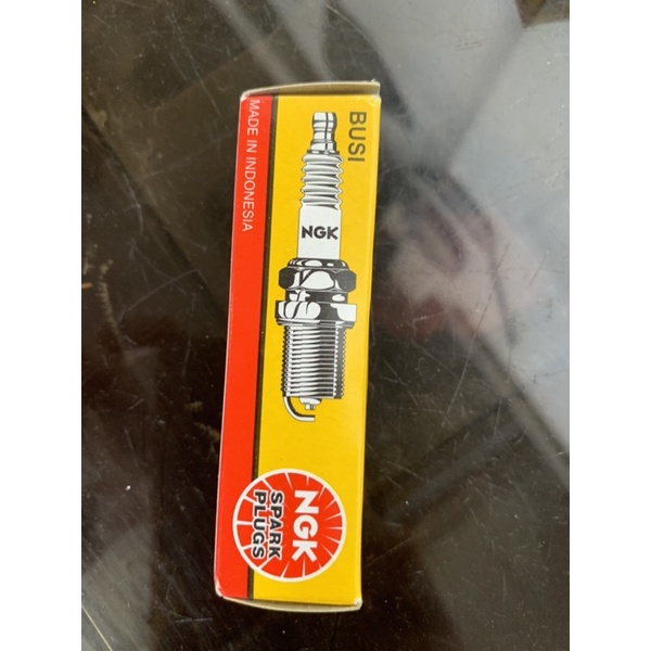 Bugi xe BN302/ BN600/ TRK502 chính hãng NGK