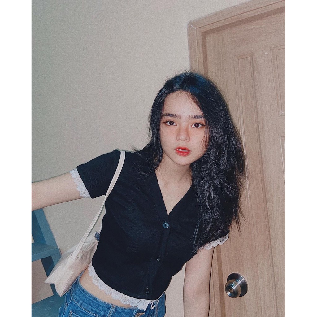 ÁO CROPTOP PHỐI REN BAE | BigBuy360 - bigbuy360.vn