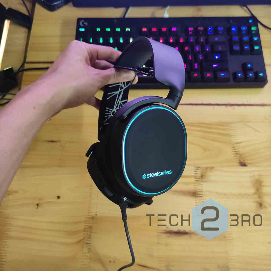 Tai nghe game thủ chính hãng Steelseries Arctis 5 - Tai nghe gaming kèm đèn led RGB 16,8 triệu màu có âm thanh 7.1