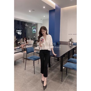 Fetchingroom - Áo dài tay cổ V nhún