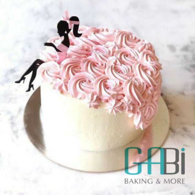 Topper cô gái váy hồng trang trí bánh