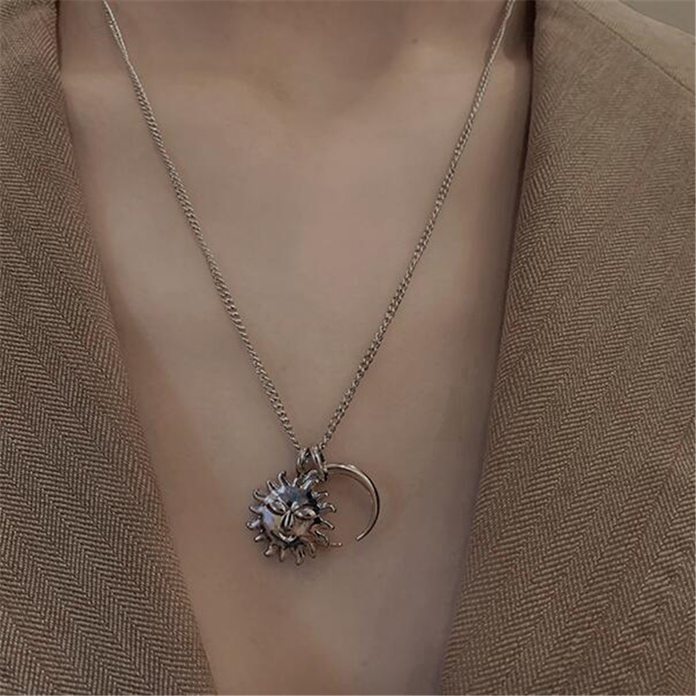 Dây chuyền mặt hình mặt trời đang cười và mặt trăng phong cách Hàn Quốc retro đơn giản thời trang cho nữ