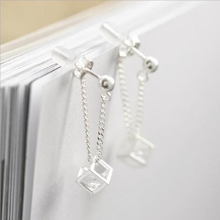 Bông Tai Mạ Bạc 925 Hình Khối Lập Phương Đính Đá Zircon Phong Cách Sang Trọng