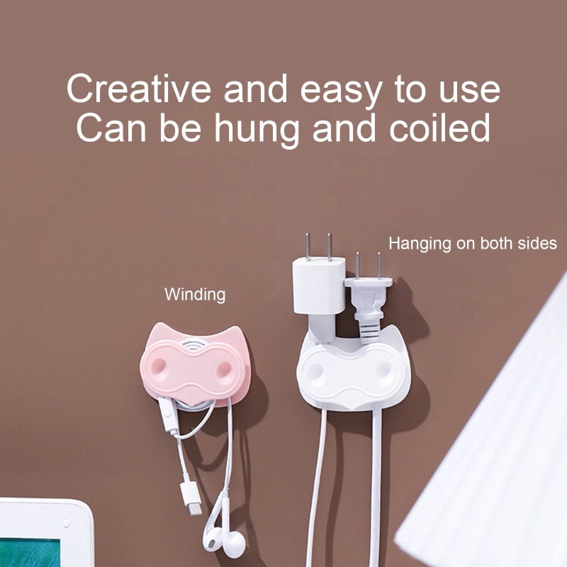 Set 4 Giá Đỡ Phích Cắm Điện Dán Tường Tiện Dụng