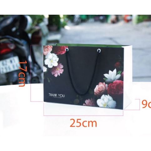 Mẫu số 19 - túi giấy quai ruy băng mẫu đựng quà tặng đựng quần áo size 25x17x9cm