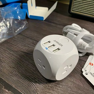 Ổ cắm điện ANKER PowerPort Strip với 3 cổng PowerIQ - 3 cổng AC - A2763