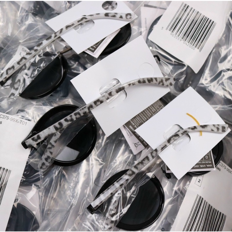 Kính SINSAY tròn đen xuất khẩu