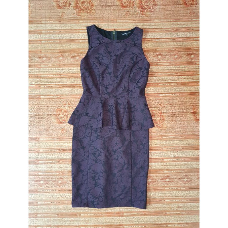 đầm ren 3D peplum tím
