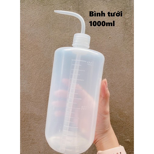 Bình tưới nước vòi nhọn chuyên dụng cho sen đá xương rồng