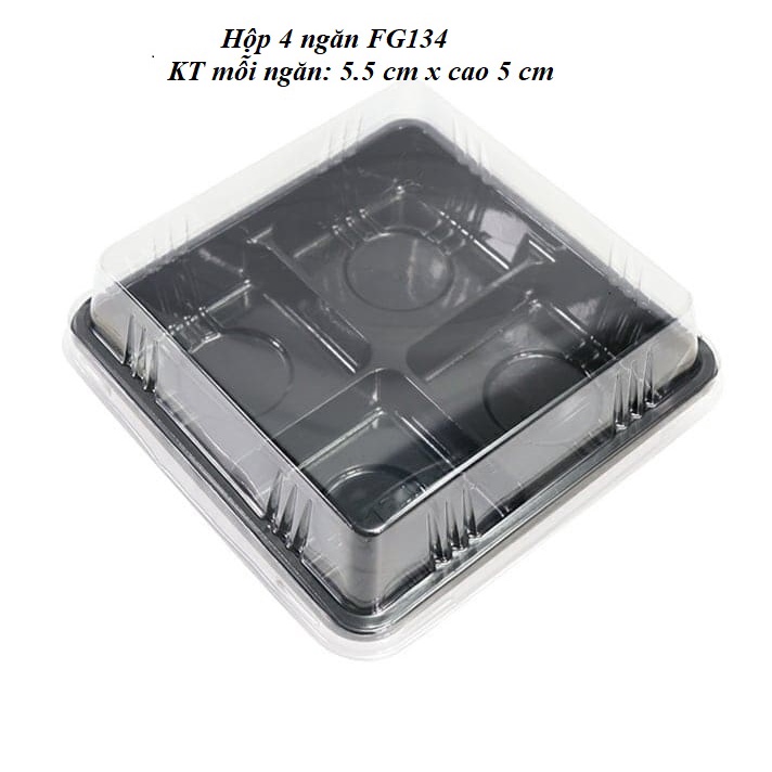 50 Hộp nhựa đựng bánh 4 ngăn đế đen  FG134, kích thước mỗi ngăn 5.5 cm x cao 5 cm