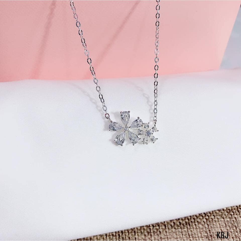 Dây chuyền 2 hoa cực xinh cho bạn nữ- Dây bạc ta