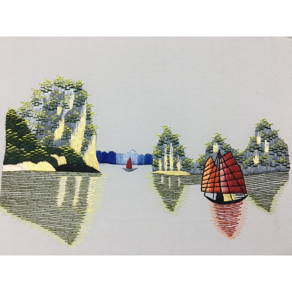 Tranh thêu tay 25 X 30cm Vịnh Hạ Long VHL004