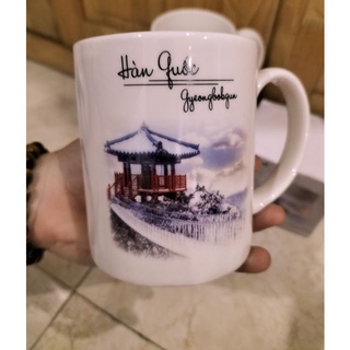 Ly sứ có quai quà tặng từ nutifood