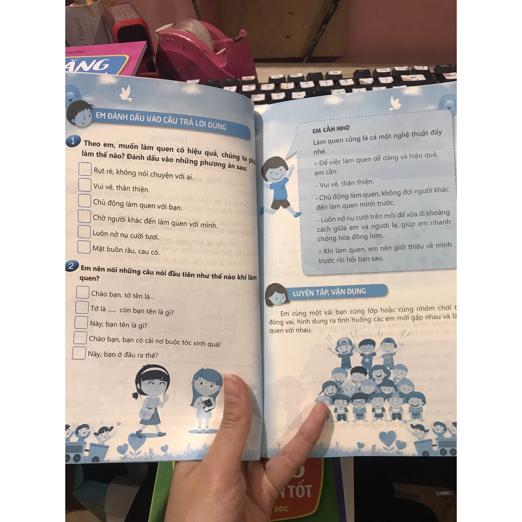 Sách - Kỹ năng giao tiếp, ứng xử cho học sinh tiểu học