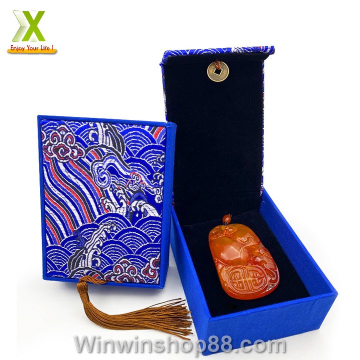 Hộp Gấm Thêu Họa Tiết Đựng Lắc Tay Và Vòng V.2 - Muasamhot1208
