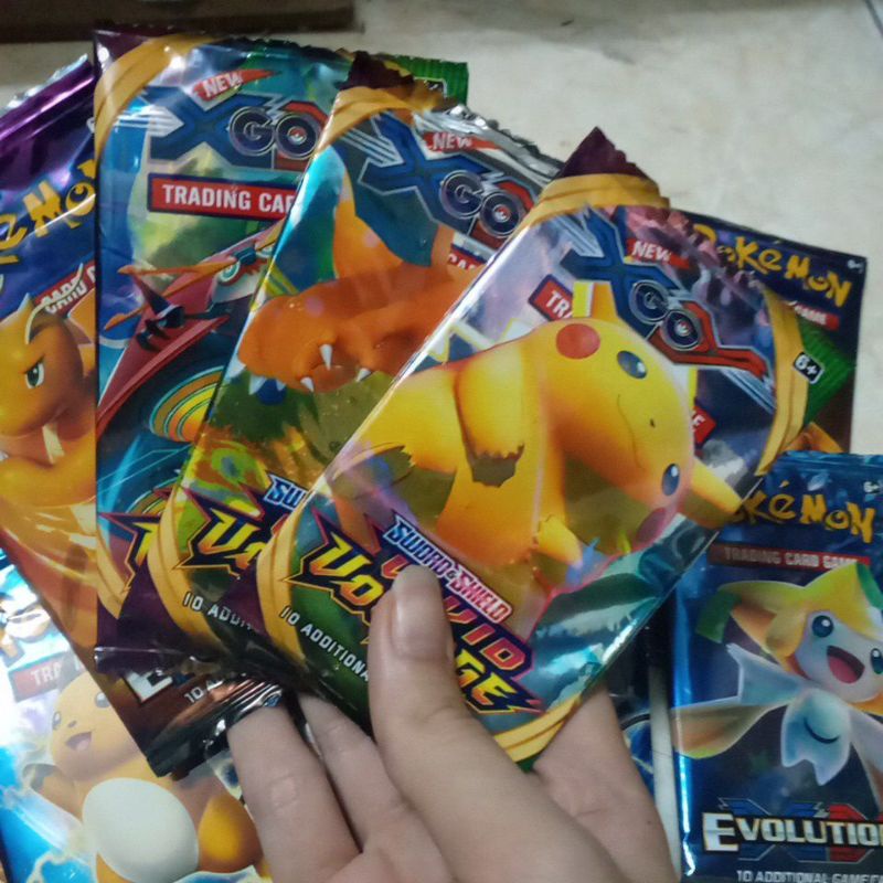 Sỉ 1 gói thẻ pokemon