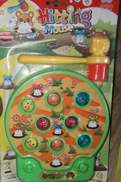Một Bộ đập chuột bằng nhựa có nhạc và tặng kèm pin