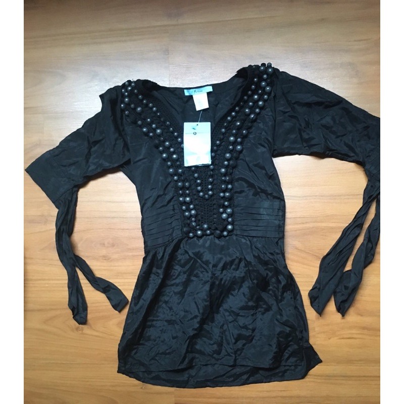 áo của mỹ hiệu guess marciano size xs new 100% size