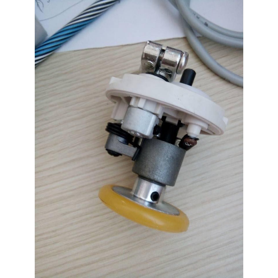 đánh suốt máy 1 kim công nghiẹp