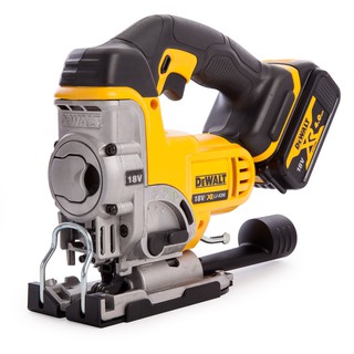 MÁY CƯA DEWALT DCS331M2