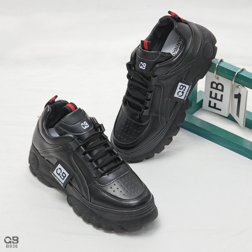 Giày Thể Thao Nữ giayBOM Đế Cao 5 Cm Phối Màu Cá Tính B936 | BigBuy360 - bigbuy360.vn