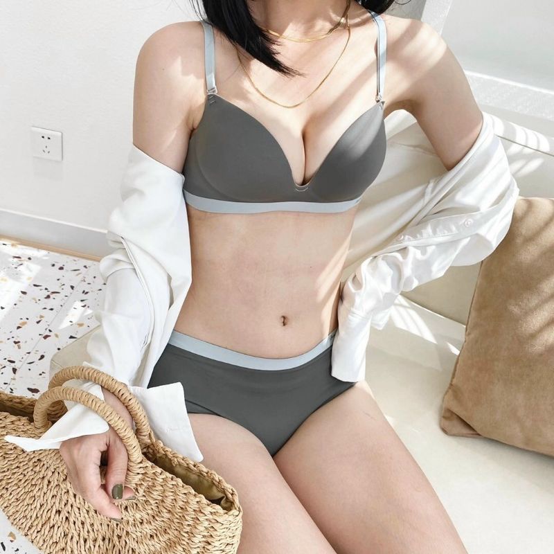 Áo Lót Đúc Su Không Gọng Thông Hơi Mút  Kép mã 565