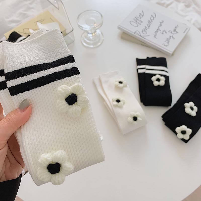 Vớ Nữ Cổ Cao Có Họa Tiết Hoa Nhỏ Phong Cách Hàn Quốc Mới