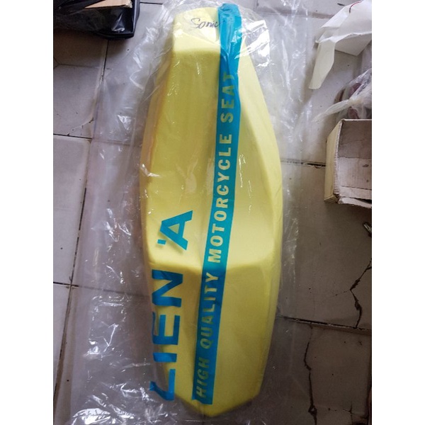 Mút yên xe Sonic 150 độ