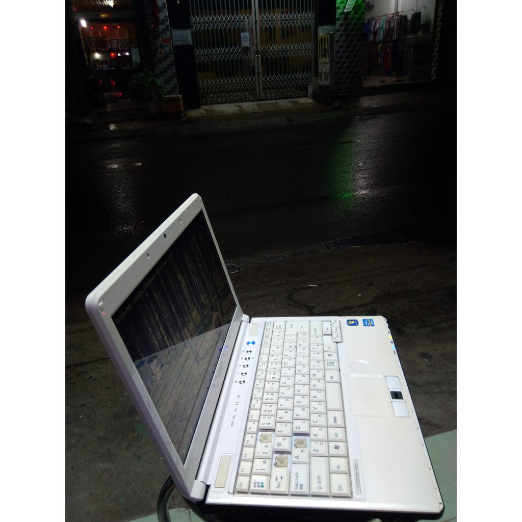 Laptop cũ giá rẻ