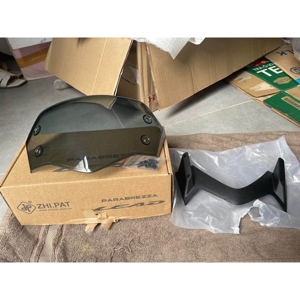 Chắn gió zhipat cho Lead V3