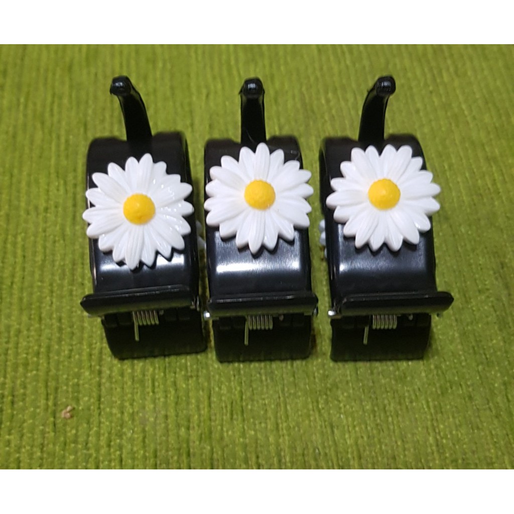 KẸP TÓC CÀNG CUA 3 RĂNG HOA CÚC TRẮNG XINH-3R37