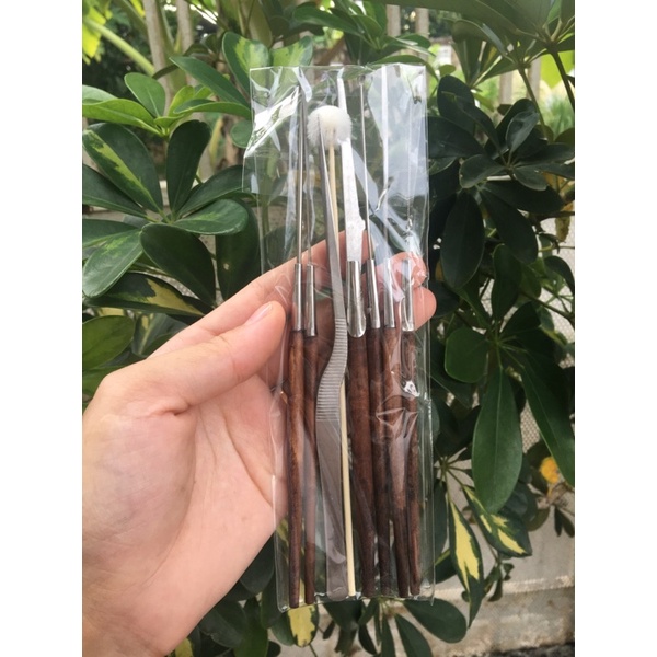 Hộp bộ ráy tai cao cấp Lâm Uyên 8 món, vov cung cấp và bảo trợ.