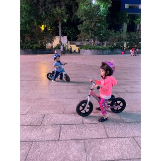 Xe thăng bằng SPeedys Hồng