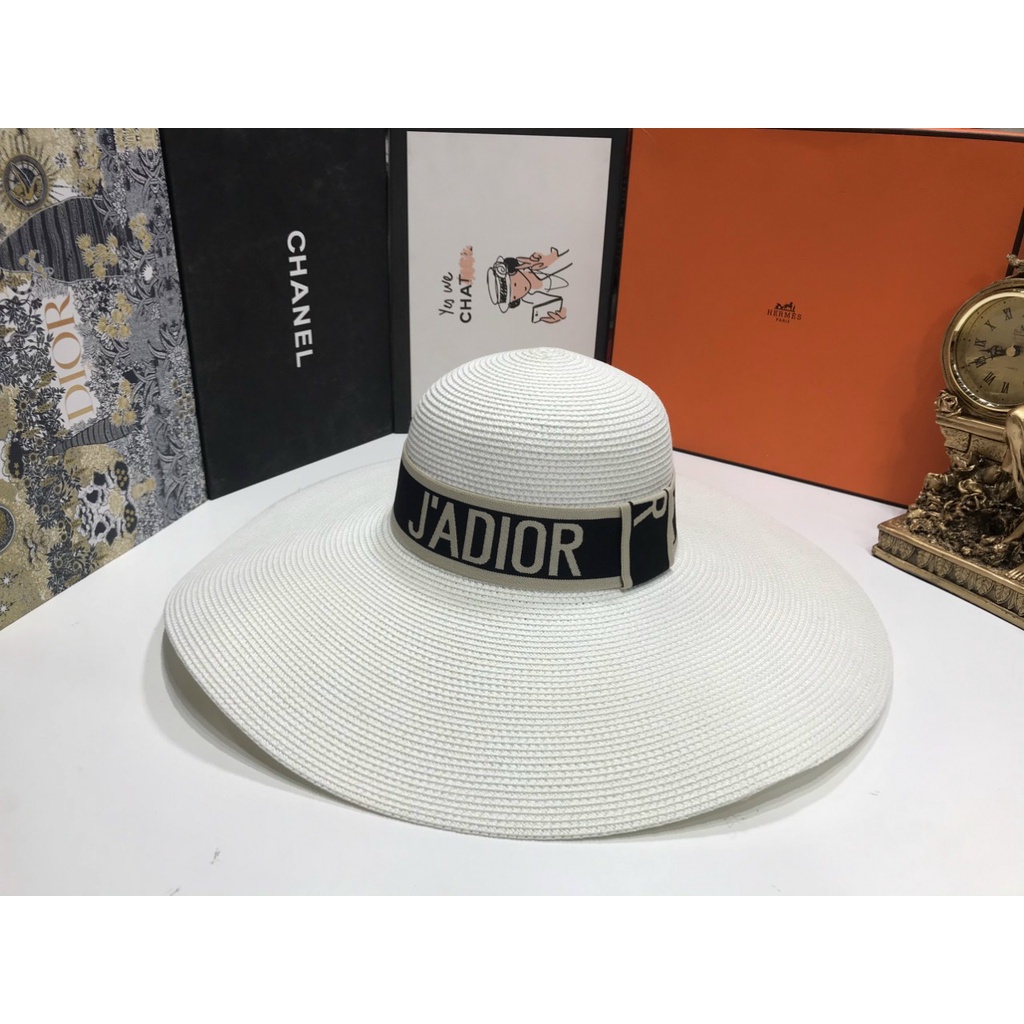 Nón đi biển vành rộng sang Chảnh kiểu hót nhất 2022