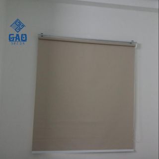Rèm cuốn trơn cao cấp cản sáng 100%