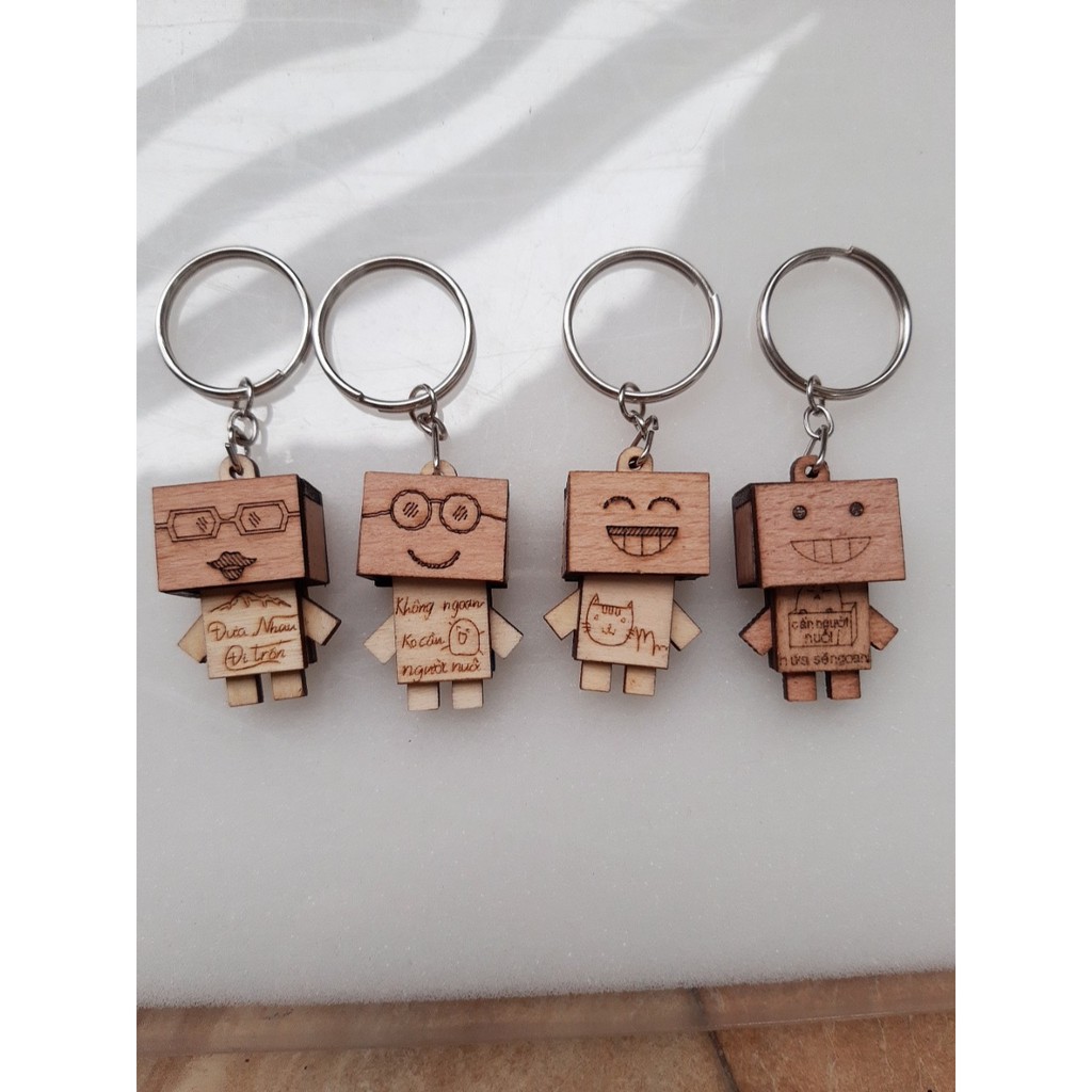 Móc khóa gỗ danbo nhiều hình ảnh ngộ nghĩnh đáng yêu