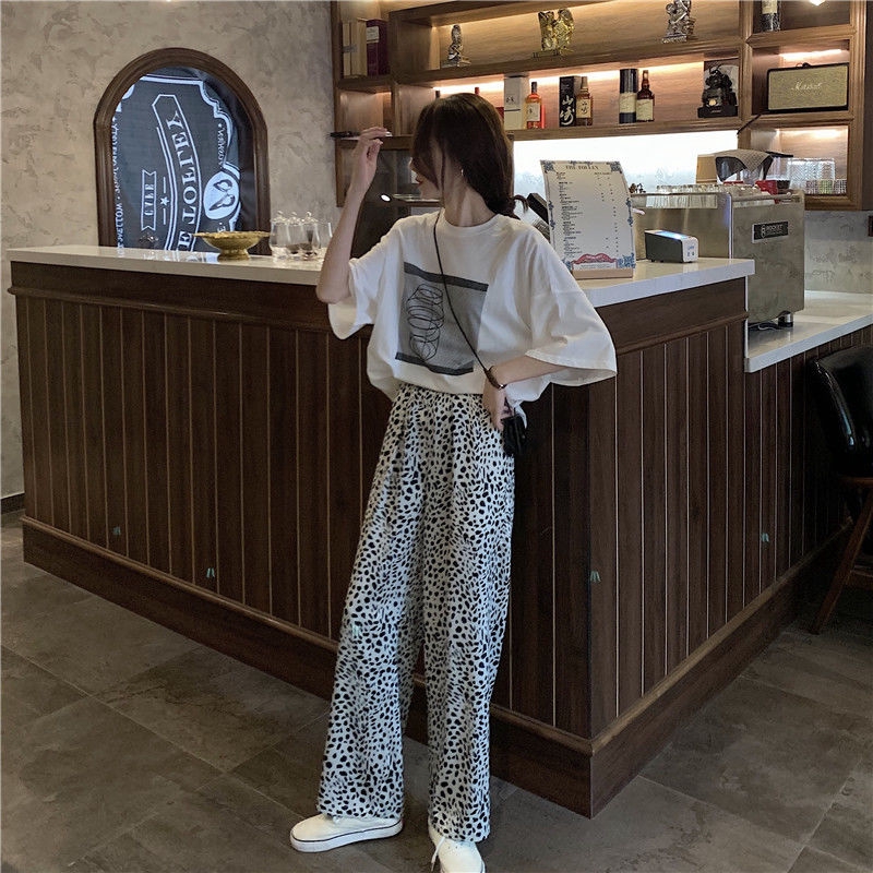 Quần legging lưng cao hoạ tiết da báo phong cách cổ điển | BigBuy360 - bigbuy360.vn