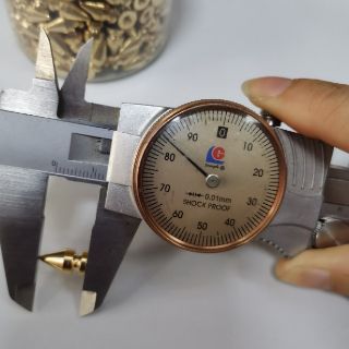 2 chiếc vít vặn hình nón bằng đồng M9