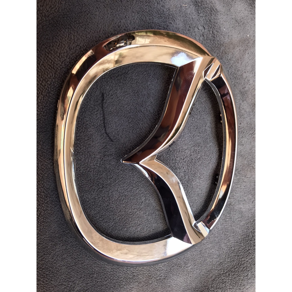 Logo mặt Calang  Mazda CX5; CX8 đời 2018 - 2022  ; BT50