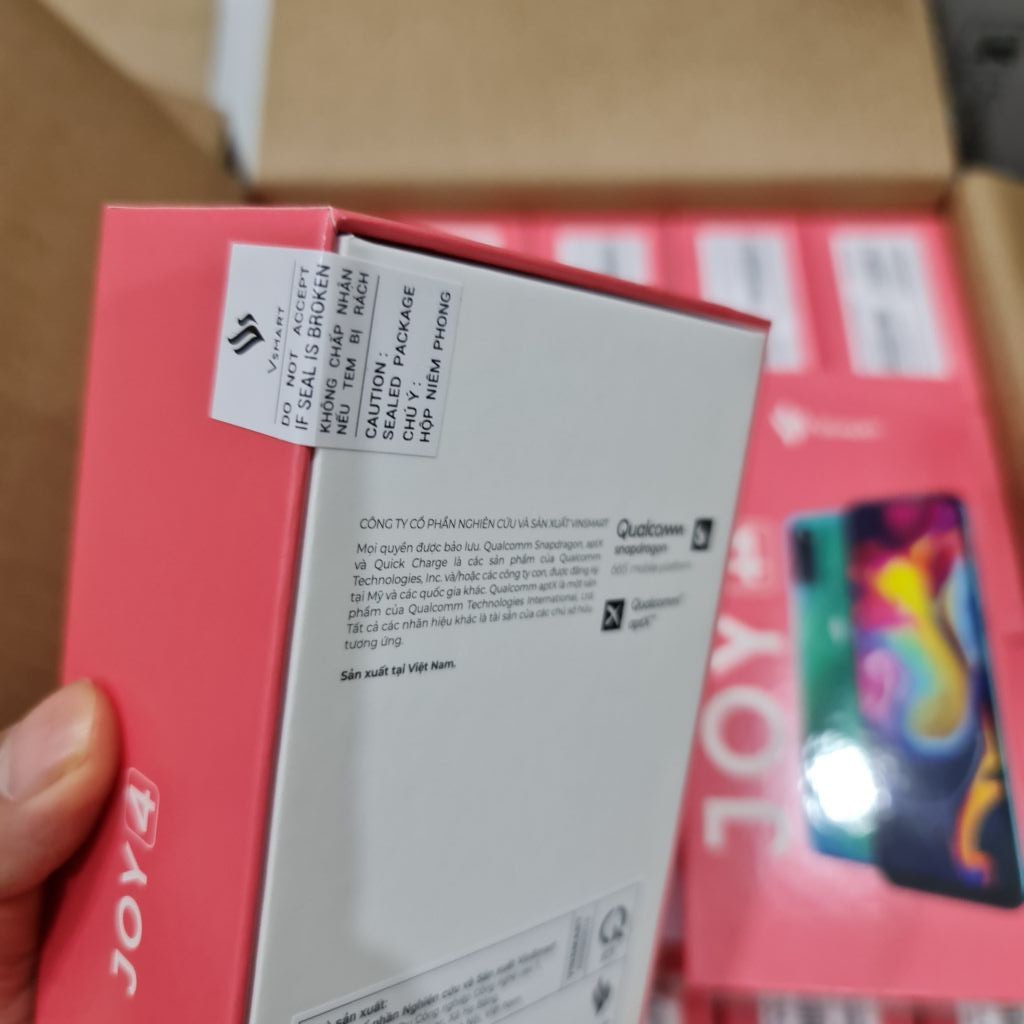 [NGUYÊN SEAL] Điện Thoại Vsmart Joy 4 ✅ Ram 4Gb✅ Bộ Nhớ 64Gb Hàng Chính Hãng | BigBuy360 - bigbuy360.vn